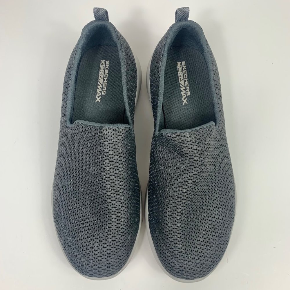 Skechers GOGA Max Shoes Men’s Size 9.5